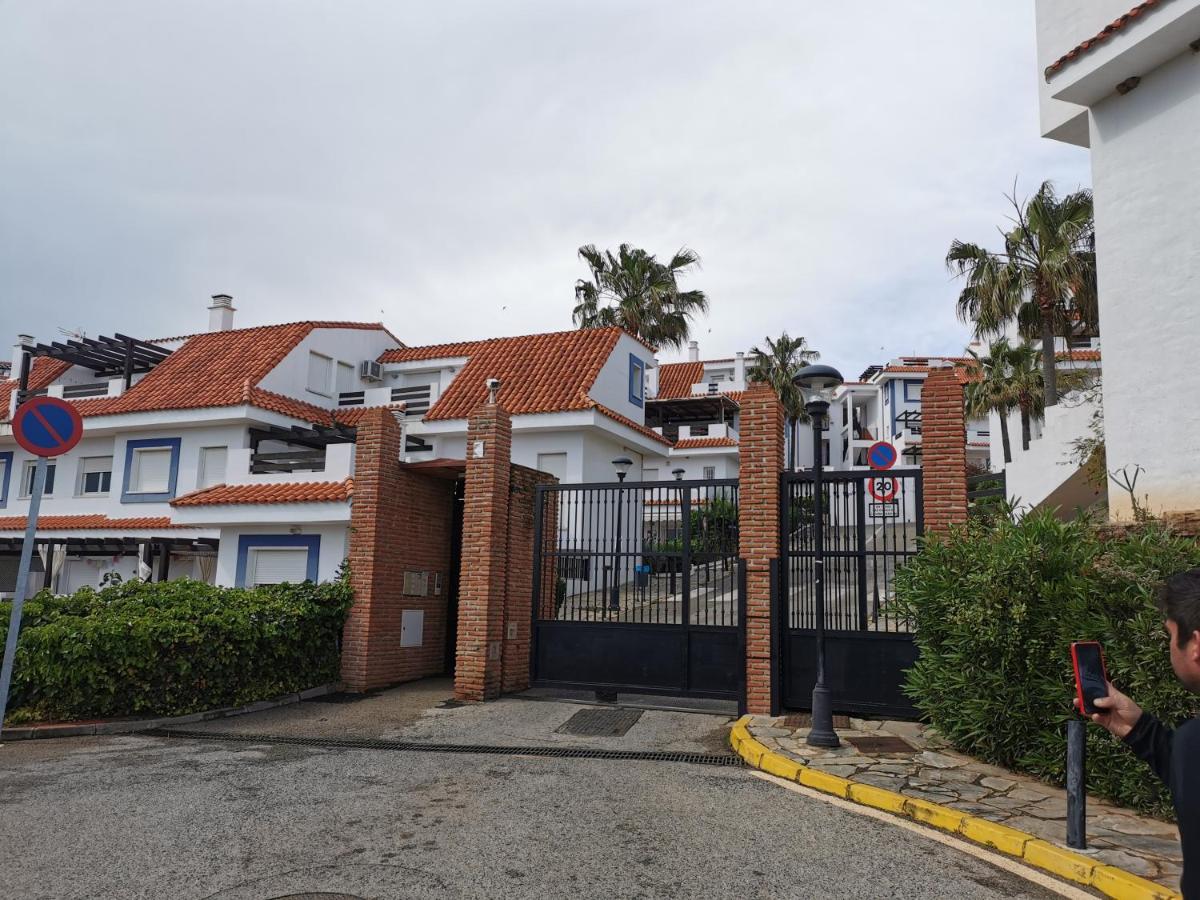 Manilva House Daire Dış mekan fotoğraf